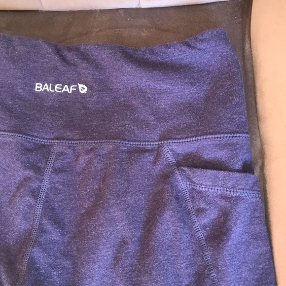 Baleaf side pocket high waist heathered blue biker shorts - Picture 5 of 14